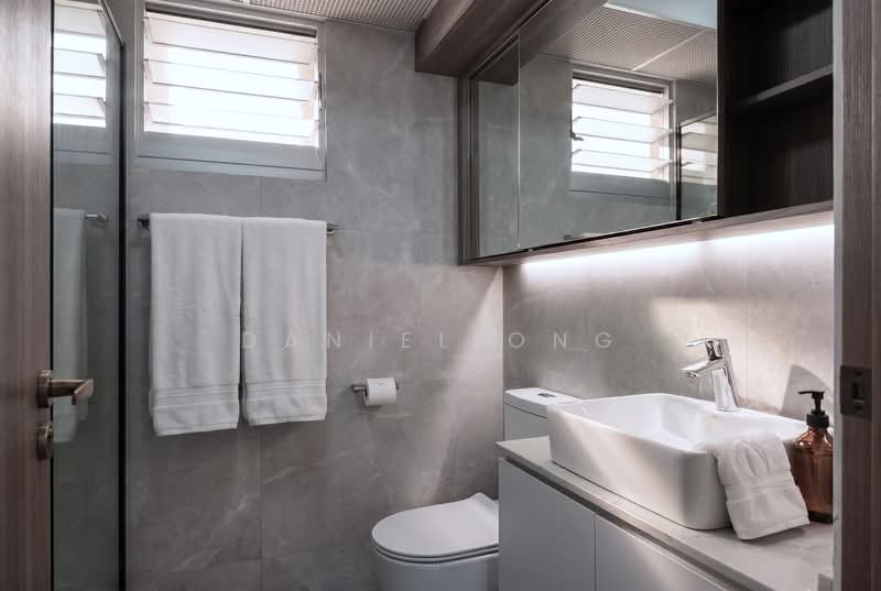 430A Bedok North Road, 430A Bedok North Road, 3 Bedrooms, 1,012 sqft, HDB Flat For Sale, by Daniel Ong, 500126326 - Bathroom - PropertyGuru.com.sg