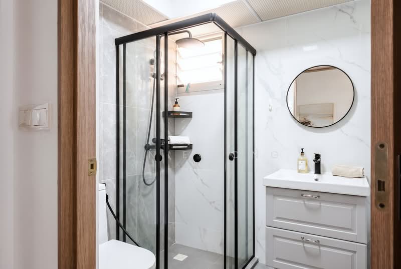430A Bedok North Road, 430A Bedok North Road, 3 Bedrooms, 1,012 sqft, HDB Flat For Sale, by Daniel Ong, 500126326 - Bathroom - PropertyGuru.com.sg