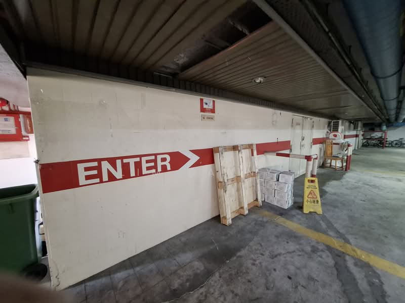 People's Park Complex, 1 Park Road, Boat Quay / Raffles Place / Marina, 650 sqft, Other Retail For Rent, by Lim Danny, 500126331 - Car Park - CommercialGuru.com.sg