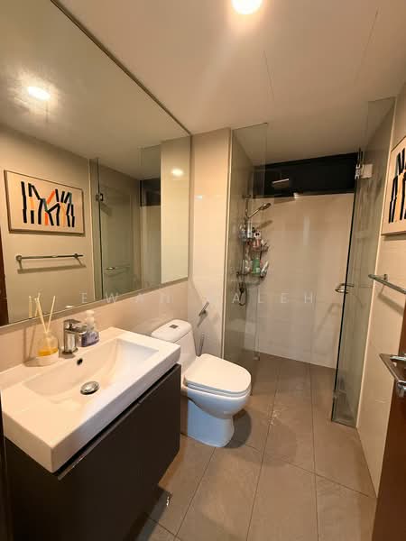 Waterbay, 47A Edgefield Plains, 3 Bedrooms, 1,098 sqft, Executive Condominium For Sale, by Ewan Saleh, 500126333 - Bathroom - PropertyGuru.com.sg