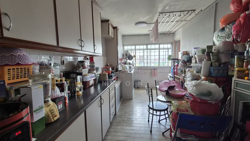 735 Yishun Street 72, 735 Yishun Street 72, Room Rental, 200 sqft, HDB Flat For Rent, by Johnson Ng, 500126341 - Kitchen - PropertyGuru.com.sg