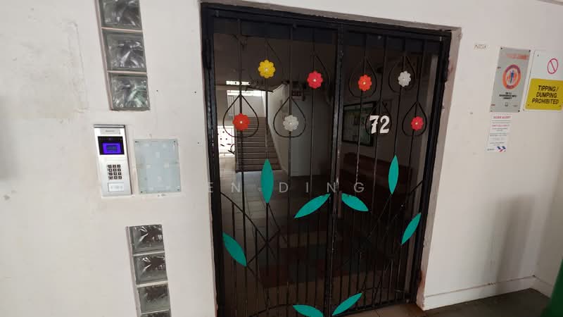 72 Bedok South Avenue 3, 72 Bedok South Avenue 3, 3 Bedrooms, 1,324 sqft, HDB Flat For Sale, by Ken Ding, 500126357 - Entrance - PropertyGuru.com.sg