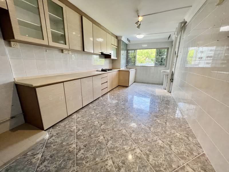 434 Clementi Avenue 3, 434 Clementi Avenue 3, 3 Bedrooms, 979 sqft, HDB Flat For Sale, by Shirlayne Lim, 500126392 - Kitchen - PropertyGuru.com.sg