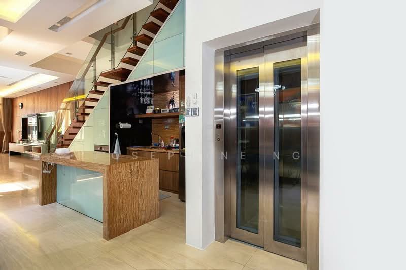 Jalan Ishak, Kembangan enclave, Jalan Ishak, 6 Bedrooms, 6,850 sqft, Terraced House For Sale, by Josephine Ng, 500126396 - Interior - PropertyGuru.com.sg