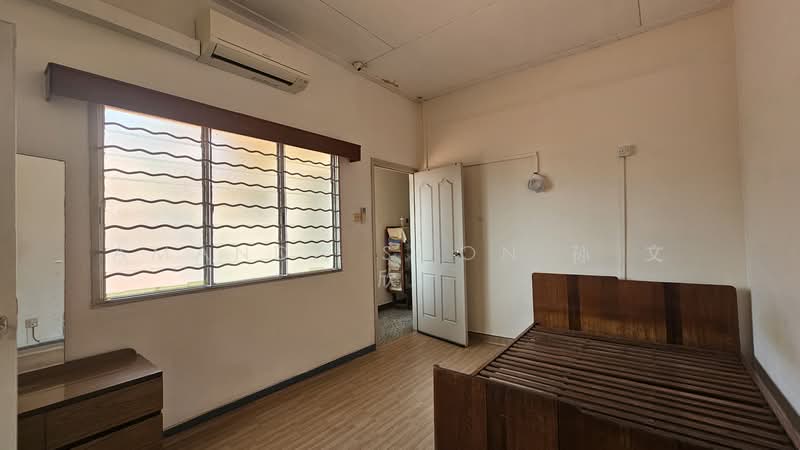 Yew Lian Park, Taman Permata, 3 Bedrooms, 2,000 sqft, Terraced House For Sale, by Amanda Soon 孙 文 欣, 500126407 - PropertyGuru.com.sg