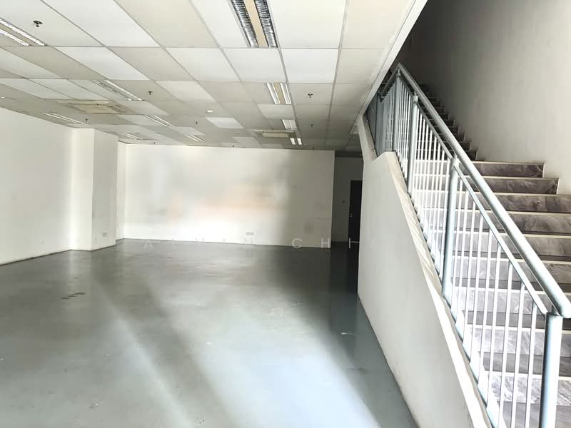 Toll Offshore Petroleum Services (TOPS), Loyang Crescent, Changi Airport / Changi Village, 11,928 sqft, Factory / Workshop (B2) For Rent, by Alvin Chiam, 500126423 - Interior - CommercialGuru.com.sg