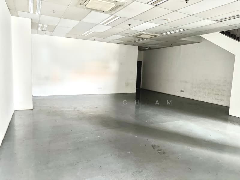 Toll Offshore Petroleum Services (TOPS), Loyang Crescent, Changi Airport / Changi Village, 11,928 sqft, Factory / Workshop (B2) For Rent, by Alvin Chiam, 500126423 - Interior - CommercialGuru.com.sg
