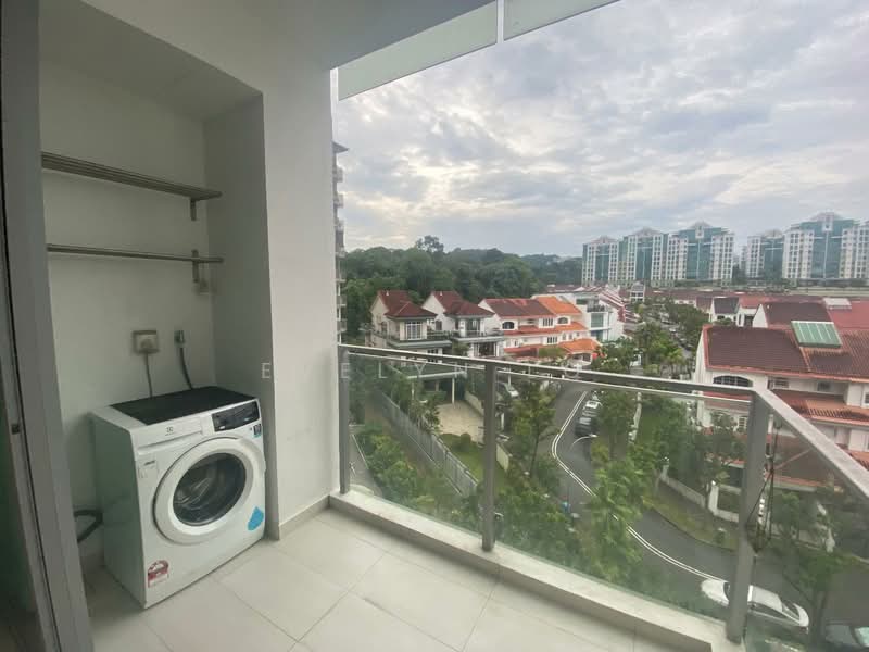 Natura @ Hillview, 18 Hillview Terrace, 3 Bedrooms, 635 sqft, Condominium For Rent, by Evelyn Lo, 500126425 - Balcony - PropertyGuru.com.sg