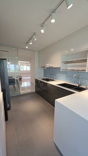 57 Telok Blangah Heights, 57 Telok Blangah Heights, 2 Bedrooms, 978 sqft, HDB Flat For Sale, by Cillia Yow, 500126431 - Kitchen - PropertyGuru.com.sg