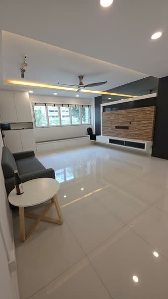 57 Telok Blangah Heights, 57 Telok Blangah Heights, 2 Bedrooms, 978 sqft, HDB Flat For Sale, by Cillia Yow, 500126431 - Living Room - PropertyGuru.com.sg