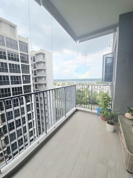 Signature At Yishun, 29 Yishun Street 51, 3 Bedrooms, 947 sqft, Executive Condominium For Sale, by Sheryl Yeo, 500126437 - Balcony - PropertyGuru.com.sg
