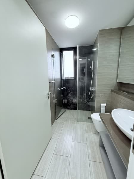Sky Green, 568 Macpherson Green, 2 Bedrooms, 797 sqft, Condominium For Sale, by Anthea Yeo 杨丽娇, 500126452 - Bathroom - PropertyGuru.com.sg