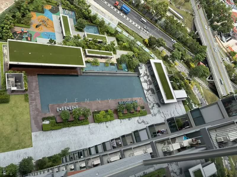 Clavon, Clementi Avenue 1, 2 Bedrooms, 764 sqft, Condominium For Sale, by Jenny Zhao, 500126457 - Pool - PropertyGuru.com.sg