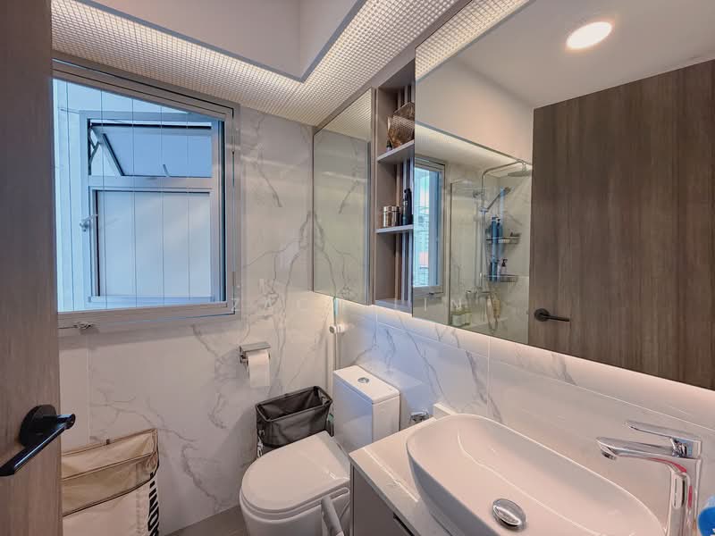 153A Bedok South Road, 153A Bedok South Road, 3 Bedrooms, 1,001 sqft, HDB Flat For Sale, by Zach Lin, 500126475 - Bathroom - PropertyGuru.com.sg