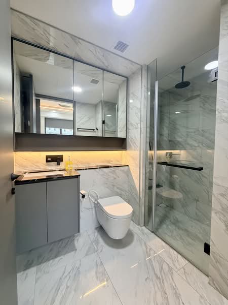 The Landmark, 173 Chin Swee Road, 2 Bedrooms, 678 sqft, Condominium For Sale, by Louis Tay, 500126483 - Bathroom - PropertyGuru.com.sg