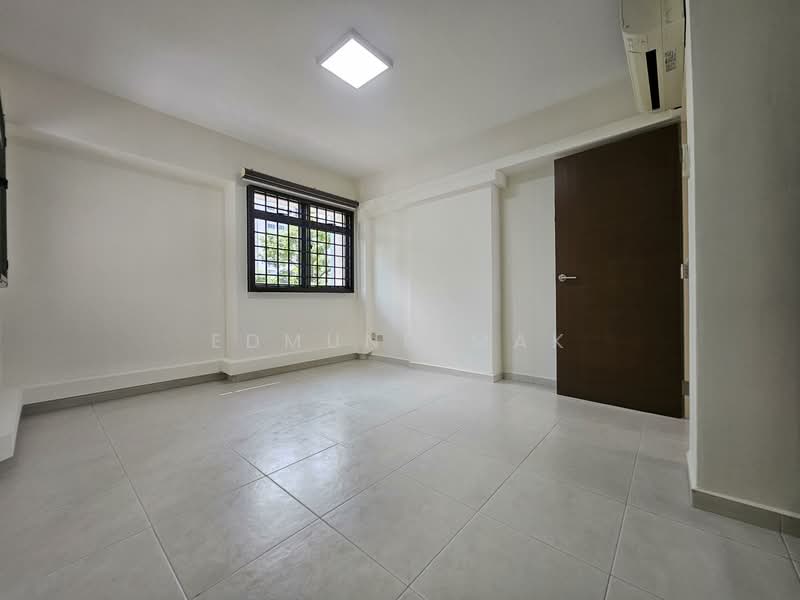 325A Sengkang East Way, 325A Sengkang East Way, 3 Bedrooms, 968 sqft, HDB Flat For Rent, by Edmund Mak, 500126494 - Master Bedroom - PropertyGuru.com.sg