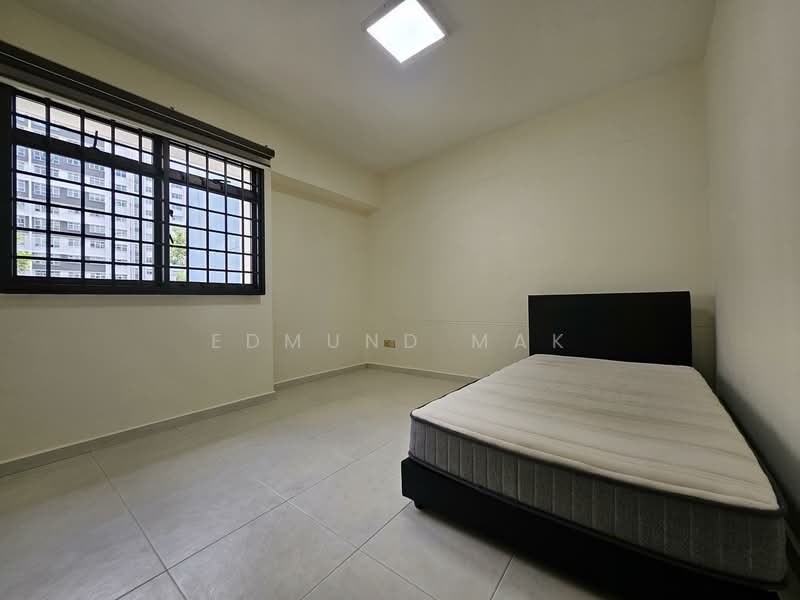 325A Sengkang East Way, 325A Sengkang East Way, 3 Bedrooms, 968 sqft, HDB Flat For Rent, by Edmund Mak, 500126494 - 2nd Bedroom - PropertyGuru.com.sg