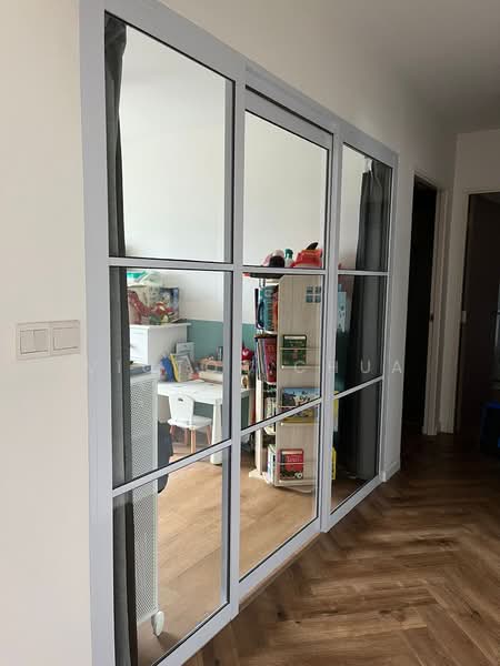868B Tampines Avenue 8, 868B Tampines Avenue 8, 3 Bedrooms, 990 sqft, HDB Flat For Sale, by Victor Chua, 500126500 - Study - PropertyGuru.com.sg