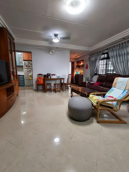 141 Lorong 2 Toa Payoh, 141 Lorong 2 Toa Payoh, 3 Bedrooms, 1,076 sqft, HDB Flat For Sale, by Shawn Yim, 500126515 - Living Room - PropertyGuru.com.sg