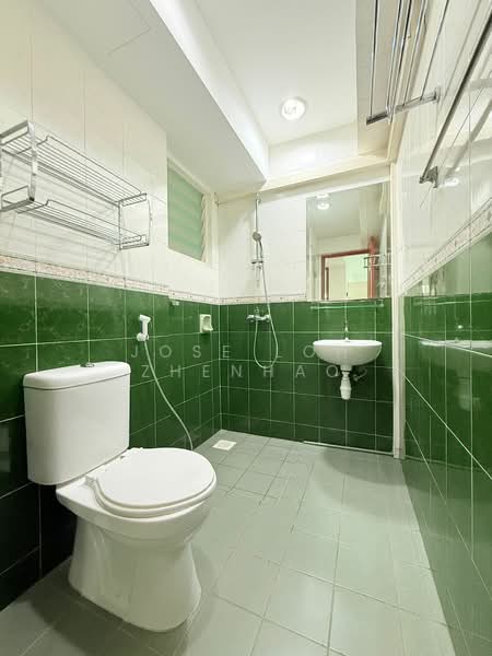Melville Park, 22 Simei Street 1, 2 Bedrooms, 958 sqft, Apartment For Sale, by Jose Loh Zhenhao, 500126518 - Bathroom - PropertyGuru.com.sg
