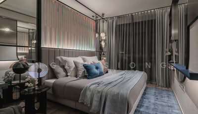 For Sale - The Commodore