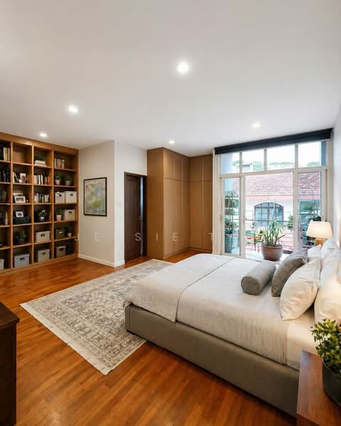 Sin Chuan Garden, Jalan Waringin, 5 Bedrooms, 5,500 sqft, Terraced House For Sale, by Jessie Tan, 500126543 - Bedroom - PropertyGuru.com.sg