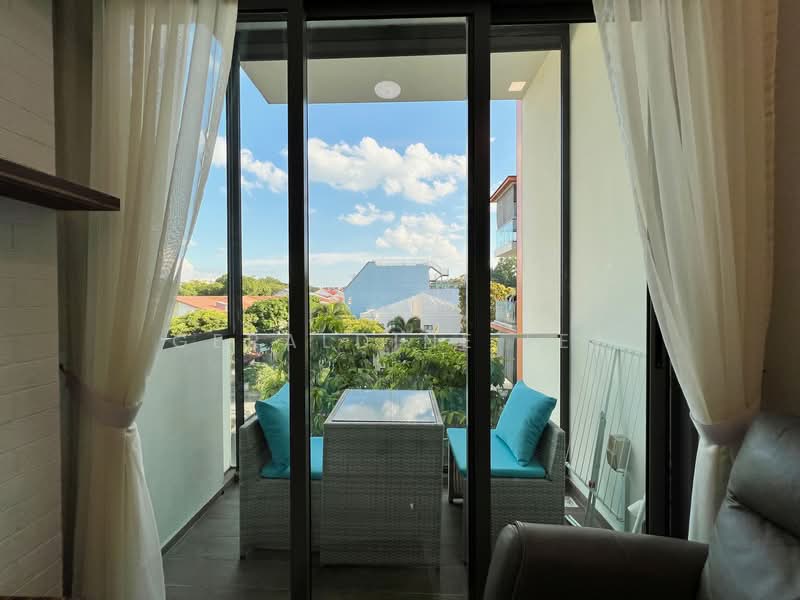 Flora View, 5 Ang Mo Kio Street 66, 3 Bedrooms, 667 sqft, Apartment For Rent, by Geraldine Lee, 500126547 - Balcony - PropertyGuru.com.sg