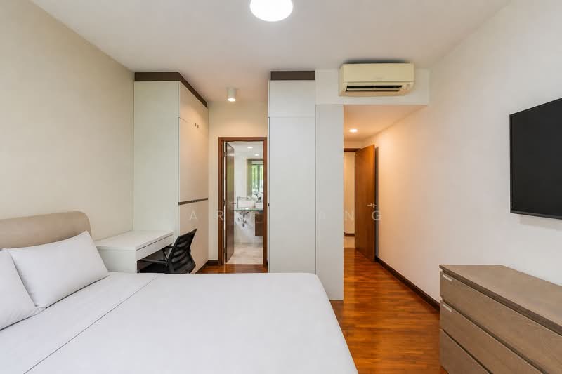 Tanamera Crest, 6 Pari Dedap Walk, 3 Bedrooms, 1,216 sqft, Condominium For Sale, by Daron Ang, 500126558 - Master Room - #PropertyPartners - PropertyGuru.com.sg