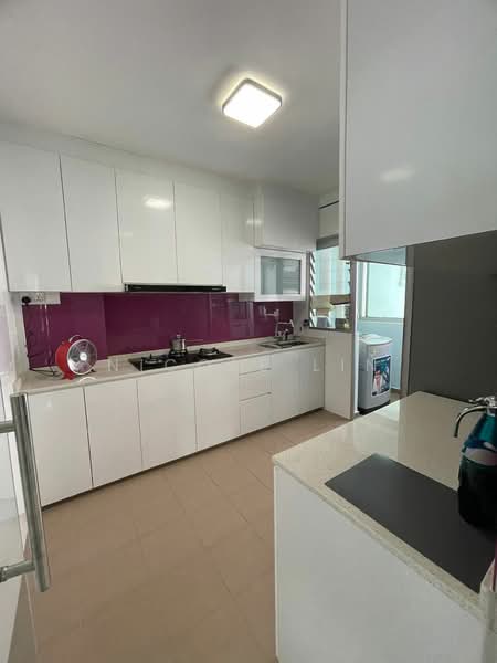 70C Telok Blangah Heights, 70C Telok Blangah Heights, Harbourfront / Telok Blangah, 3 Bedrooms, 1,001 sqft, HDB Flat For Sale, by Nicole Lin, 500126575 - Kitchen - PropertyGuru.com.sg