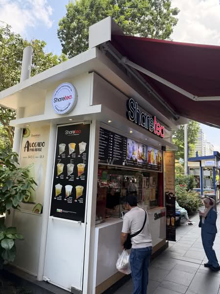 Lucky Plaza, 304 Orchard Road, Orchard / River Valley, 495 sqft, Mall Shop For Sale, by Zee Wang, 500126577 - CommercialGuru.com.sg