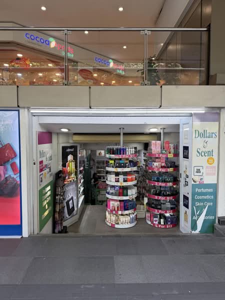 Lucky Plaza, 304 Orchard Road, Orchard / River Valley, 495 sqft, Mall Shop For Sale, by Zee Wang, 500126577 - CommercialGuru.com.sg