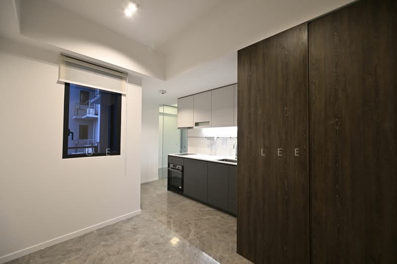 The M, 30 Middle Road, 2 Bedrooms, 753 sqft, Condominium For Sale, by Geraldine Lee, 500126590 - Kitchen - PropertyGuru.com.sg