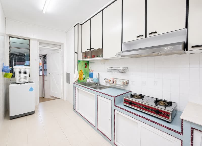 835 Yishun Street 81, 835 Yishun Street 81, 3 Bedrooms, 1,162 sqft, HDB Flat For Sale, by Diane Ong 王慧芳, 500126600 - Kitchen - PropertyGuru.com.sg