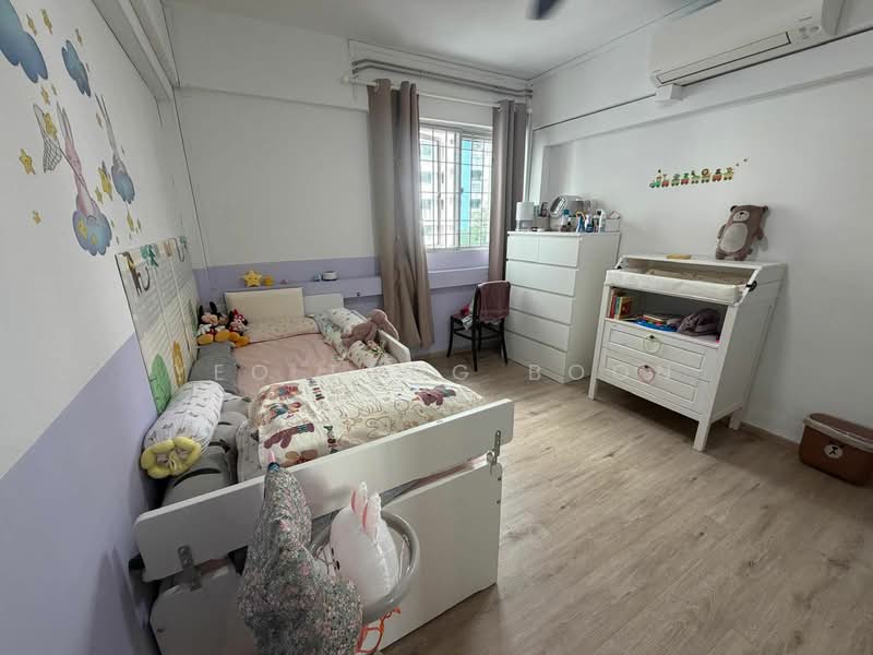 244 Bukit Batok East Avenue 5, 244 Bukit Batok East Avenue 5, 3 Bedrooms, 1,001 sqft, HDB Flat For Sale, by Yeo Tong Boon, 500126605 - PropertyGuru.com.sg