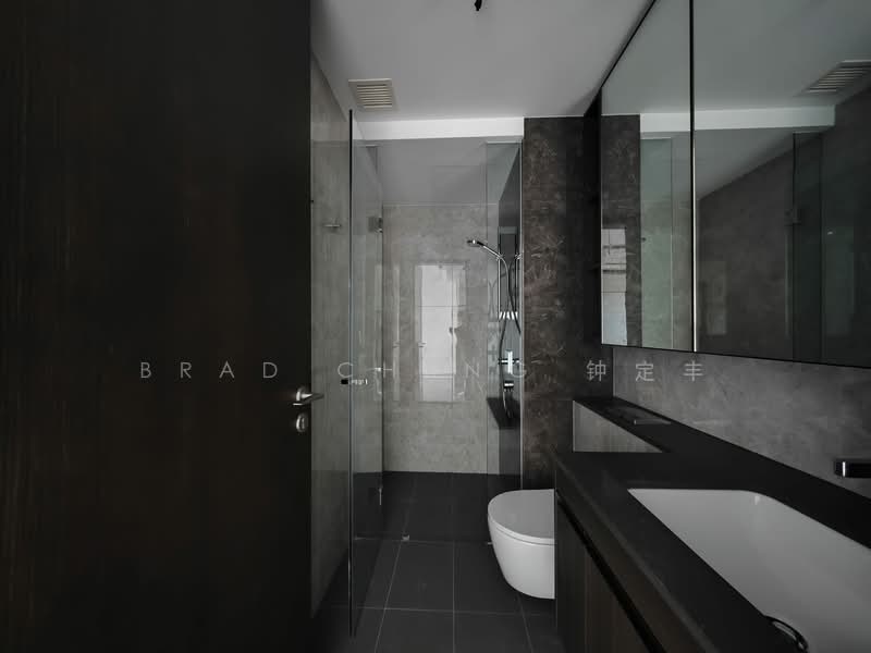 Tembusu Grand, 92 Jalan Tembusu, 2 Bedrooms, 667 sqft, Condominium For Sale, by Brad Chung 钟定丰, 500126608 - Bathroom - PropertyGuru.com.sg