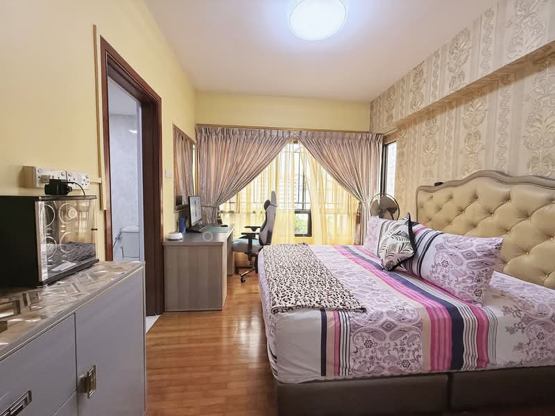 The Mayfair, 1 Jurong East Street 32, 3 Bedrooms, 1,184 sqft, Condominium For Rent, by Joey Tan, 500126610 - Bedroom - PropertyGuru.com.sg