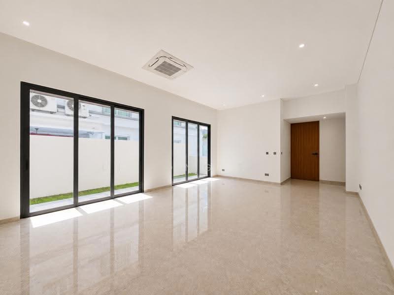 ❤️ ARCHITECTURAL MASTERPIECE IN TELOK KURAU! BRAND NEW FREEHOLD SEMI-D, Telok Kurau / Still Road / Joo Chiat / Langsat, East Coast / Marine Parade, 5 Bedrooms, 5,765 sqft, Semi-Detached House For Sale, by Li Rong Teh, 500126615 - Living Room - PropertyGuru.com.sg