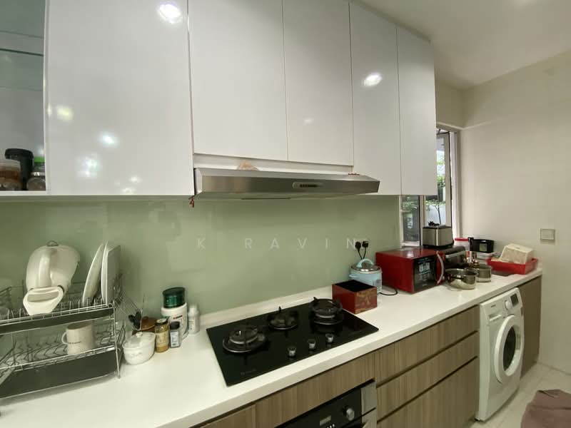 The Greenwich, 3 Seletar Road, 3 Bedrooms, 1,076 sqft, Condominium For Sale, by K Ravin, 500126617 - Kitchen - PropertyGuru.com.sg