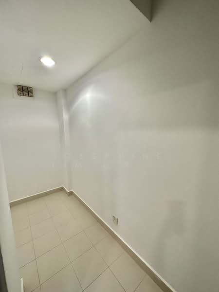 Brentwood Villas, Lloyd Road Singapore, 4 Bedrooms, 2,242 sqft, Cluster House For Rent, by Josephine Lim J R 林婕容 (区域分行董事 ), 500126619 - Interior - PropertyGuru.com.sg