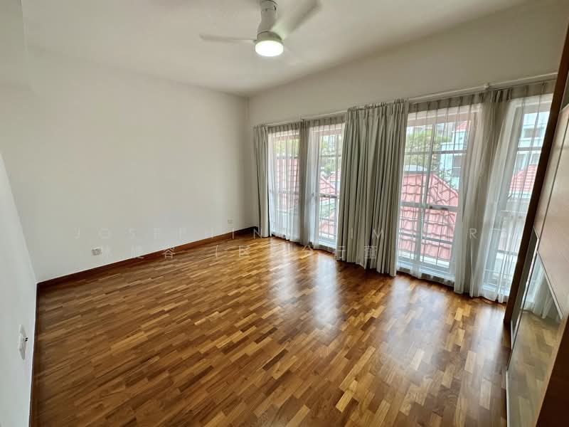 Brentwood Villas, Lloyd Road Singapore, 4 Bedrooms, 2,242 sqft, Cluster House For Rent, by Josephine Lim J R 林婕容 (区域分行董事 ), 500126619 - Bedroom - PropertyGuru.com.sg