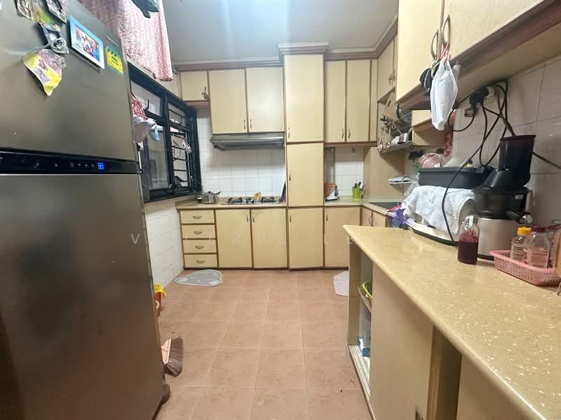 296 Yishun Street 20, 296 Yishun Street 20, 3 Bedrooms, 979 sqft, HDB Flat For Rent, by Valerie Leow, 500126620 - Kitchen - PropertyGuru.com.sg