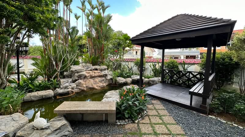 King's Road Bungalow, King's road, 7 Bedrooms, 5,000 sqft, Bungalow House For Sale, by Cynthia Pang, 500126624 - Garden - PropertyGuru.com.sg