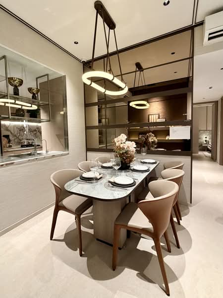 Vela Bay, Bayshore Road, 3 Bedrooms, 1,033 sqft, Condominium For Sale, by Evon Ng, 500126625 - Dining Room - PropertyGuru.com.sg