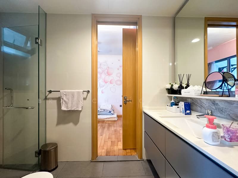 Bartley Ridge, 32 Mount vernon road, 3 Bedrooms, 1,227 sqft, Condominium For Sale, by Brad Chung 钟定丰, 500126637 - Bathroom - PropertyGuru.com.sg