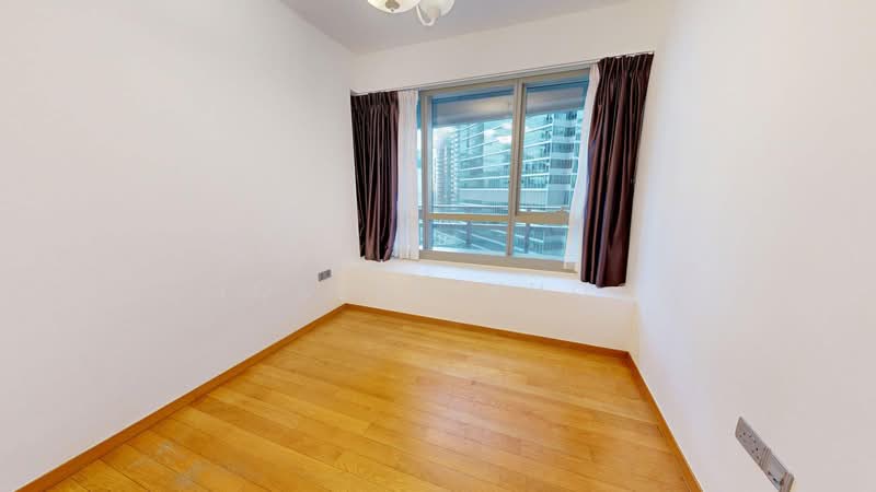 Marina Bay Suites, 3 Central Boulevard, 3 Bedrooms, 1,593 sqft, Apartment For Rent, by Joseph Khoo, 500126640 - 3rd Bedroom - PropertyGuru.com.sg