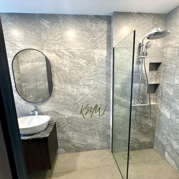 King's Mansion, 437 Tanjong Katong Road, 3 Bedrooms, 1,604 sqft, Condominium For Rent, by Bernice Ho, 500126643 - Bathroom - PropertyGuru.com.sg