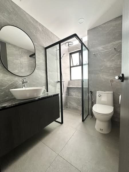 King's Mansion, 437 Tanjong Katong Road, 3 Bedrooms, 1,604 sqft, Condominium For Rent, by Bernice Ho, 500126643 - Common Bathroom - PropertyGuru.com.sg