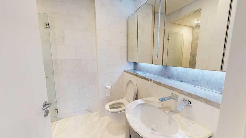 DUO Residences, 1 Fraser Street, 2 Bedrooms, 936 sqft, Apartment For Sale, by Joseph Khoo, 500126657 - Master Bathroom - PropertyGuru.com.sg