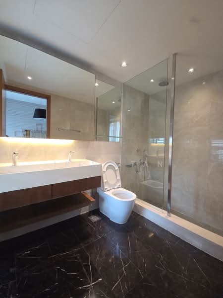 Cabana, 281 Sunrise Terrace, 5 Bedrooms, 3,046 sqft, Cluster House For Sale, by Irene Tan, 500126667 - Bathroom - PropertyGuru.com.sg
