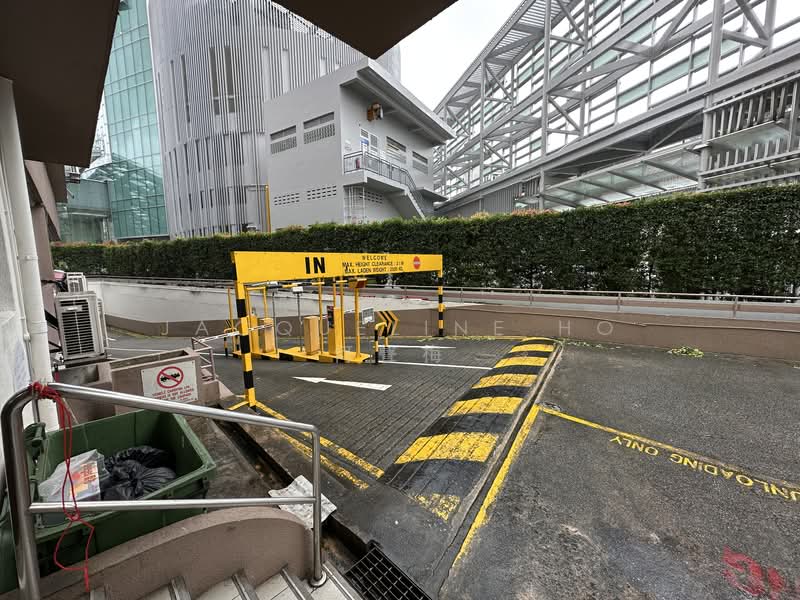 Hoa Nam Building, 27 Foch Road, 258 sqft, Office For Sale, by Jacqueline Ho 何聲梅, 500126674 - Hoa Nam Building entrance from Foch Road - CommercialGuru.com.sg